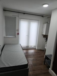 Flat 15, 9, Norfolk Road, ILFORD, Vương Quốc Anh