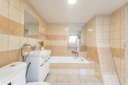 3, Tuhaň, Mělník 27741, Czech Republic