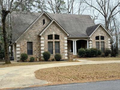 1325 Ridgeview , Camden, 阿肯色州 71701, 美國