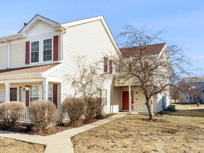 322 Ogden Falls Boulevard , 322, Oswego, Illinois 60543, Estados Unidos