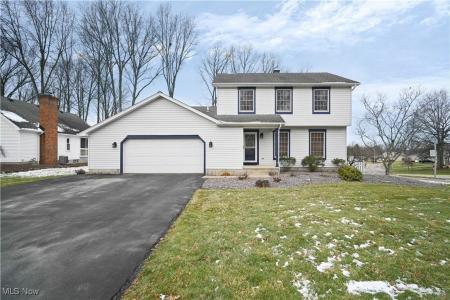 583 Wyndclift Circle, Austintown, Ohio 44515, USA