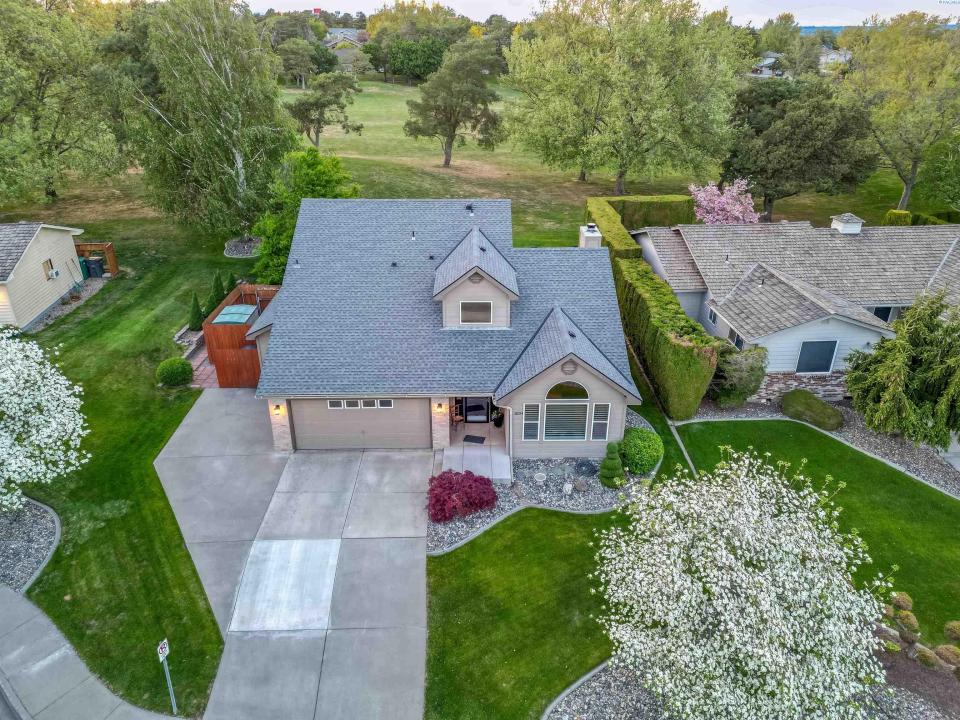 3204 S Johnson Place, Kennewick, וושינגטון 99337, ארצות הברית של אמריקה