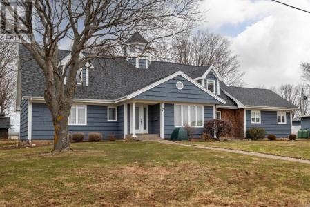 7 GLYNWOOD DRIVE, Charlottetown, Île-du-Prince-Édouard C1A 6J7, Canada