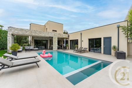 Brindas, Rhône-Alpes 69126, France