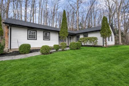 7 winding way, Warren, White Township, NJ 07823, USA