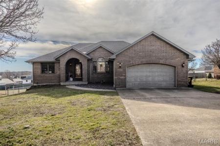 218 Hillside Court, Lebanon, Missouri 65536, USA