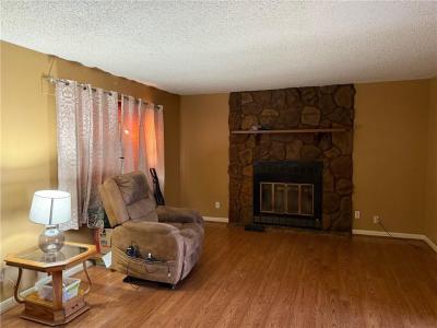 1155  S Dogwood  ST, Siloam Springs, 阿肯色州 72761, 美國