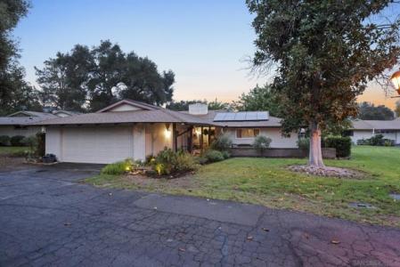 15439 Still Brook Ln, Pauma Valley, California 92061, USA