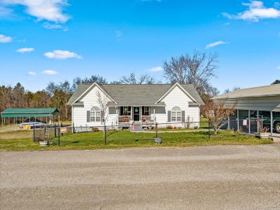 334 Short Meadow Lane, Madisonville, Tennessee 37354, USA