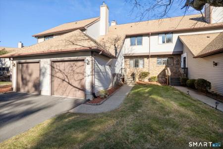 312 Foxboro Drive #312, Newington, Connecticut 06111, USA