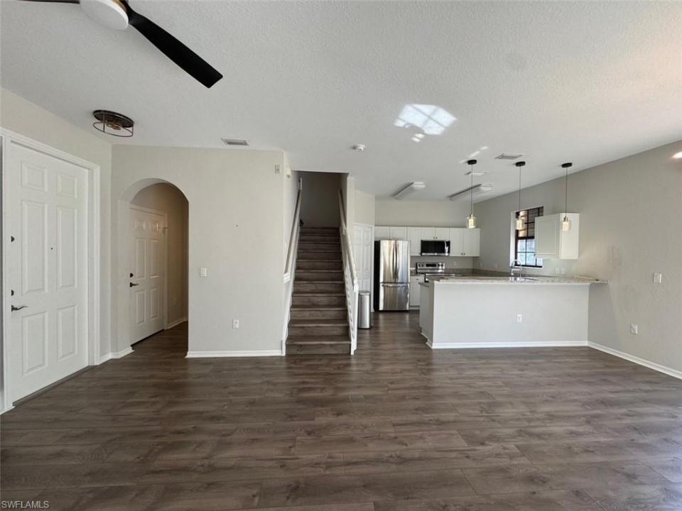 7322 Bristol CIR, NAPLES, 佛罗里达州 34120, 美国