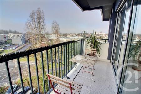 Lormont, Aquitaine 33310, France