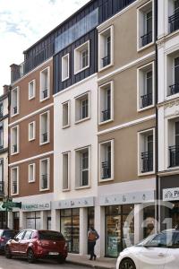 Bar Sur Aube, Champanha-Ardenas 10200, França