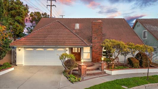 16602 Yvette, Cerritos, California 90703, USA