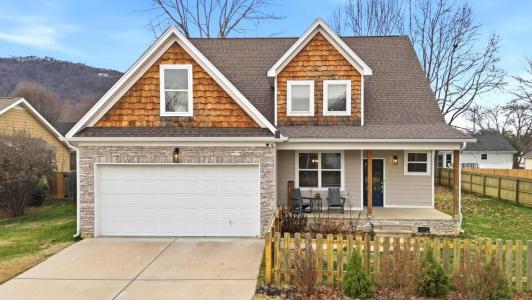 157 Willow Creek Drive, Soddy Daisy, Tennessee 37379, USA