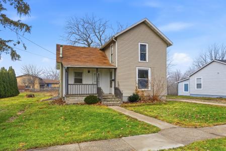 803 N 7th Ave., Washington, Iowa 52353, USA