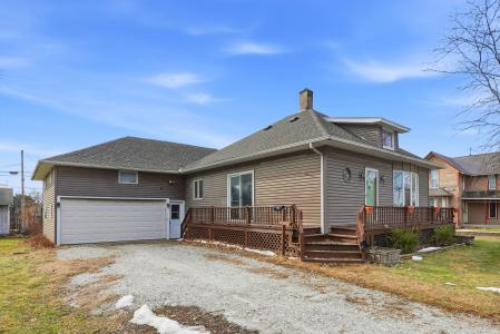 827 W Madison, Washington, Iowa 52353, USA