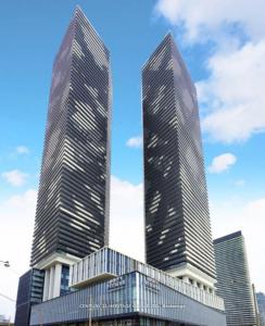 138 DOWNES STREET, Toronto, Онтарио M5E 0E4, Канада