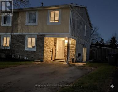 23 BRUCE BEER DRIVE, Brampton (madoc), オンタリオ L6V 2W7, カナダ