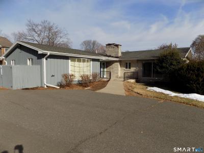 85 Beleden Gardens Drive, Bristol, Connecticut 06010, USA