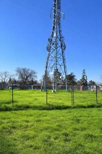 3175 Callecita Street, Sacramento, קליפורניה 95815, ארצות הברית של אמריקה 