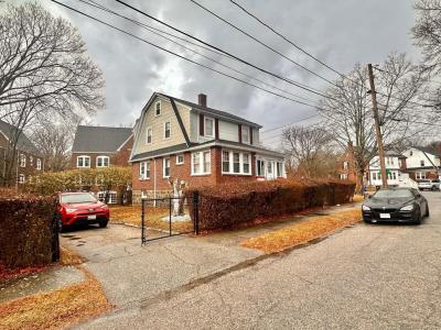 7 Parkway Cres, Milton, Massachusetts 02186, USA