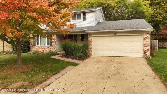 732 Tarleton Avenue, East Lansing, Michigan 48823, USA