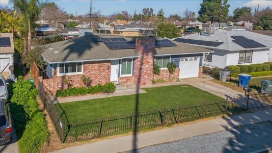 1524 W Fountain Way, Fresno, California 93705, USA