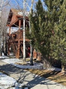 220 HOMESTEAD Road unit: 205, Victor, Idaho 83455, USA