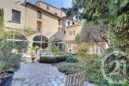 Carpentras, Provence-Alpes-Côte d'Azur 84200, France