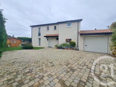 Genas, Rhône-Alpes 69740, France