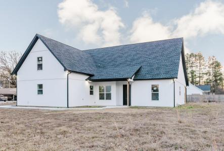 1019 Grand Avenue, Benton, Arkansas 72015, USA