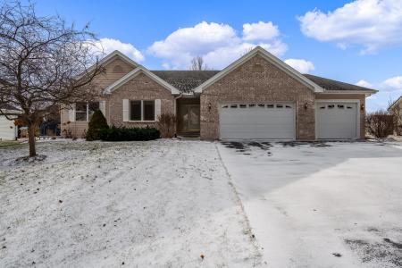 213 Boeing Trail, Poplar Grove, Illinois 61065, États-Unis