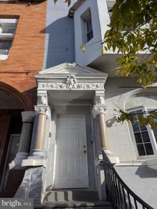 1921 W DIAMOND STREET, PHILADELPHIA, Pennsylvania 19121, USA