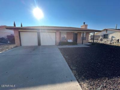 7388 Patty Berg Way, El Paso, Texas 79912, USA