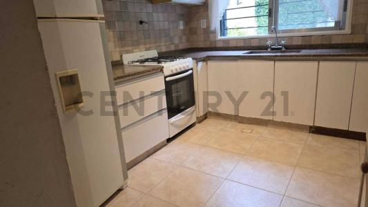 Monseñor Larumbe 56, San Isidro, GBA Norte 1640, Argentina