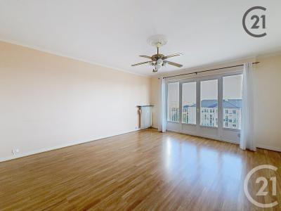 Troyes, シャンパーニュ＝アルデンヌ 10000, アキタン