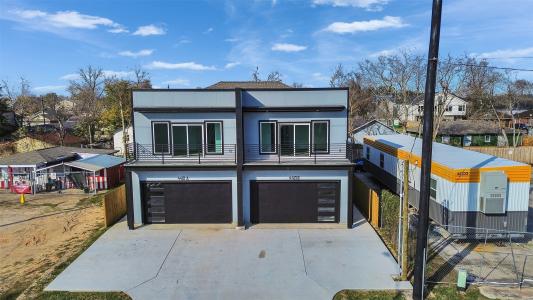 4421 Reed Rd A and B, Houston, Texas 77051, HOA KỲ