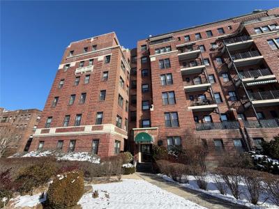 5 Circuit Road Unit #A30, New Rochelle, New York 10805, Stati Uniti