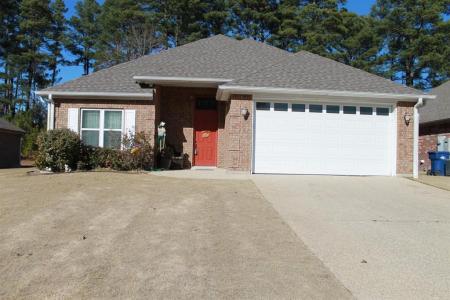 157 Waverly Circle, El Dorado, Arkansas 71730, USA