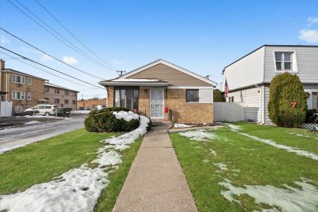 7852 Neenah Avenue, Burbank, Illinois 60459, Estados Unidos