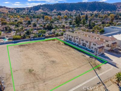 1614 W Mission Blvd (B), Pomona, California 91766, USA