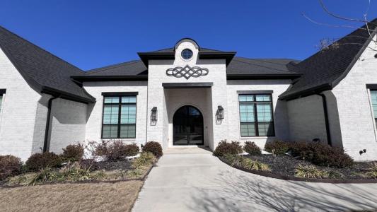 104 Woodview Creek Trail, Fort Worth, Texas 76108, USA