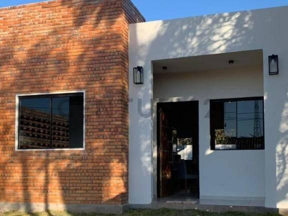 Bulevares de Luque , Luque, Centralizzato 00001, Paraguay