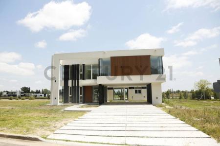 Ruta 2 Km. 64 , Brandsen, GBA Sur 1900, Argentina