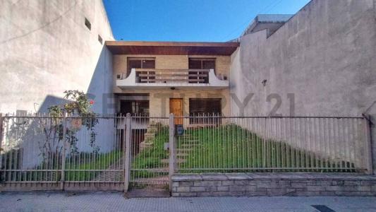 Emilio Lamarca 1044, Villa Santa Rita, Capital Federal 1407, Argentina