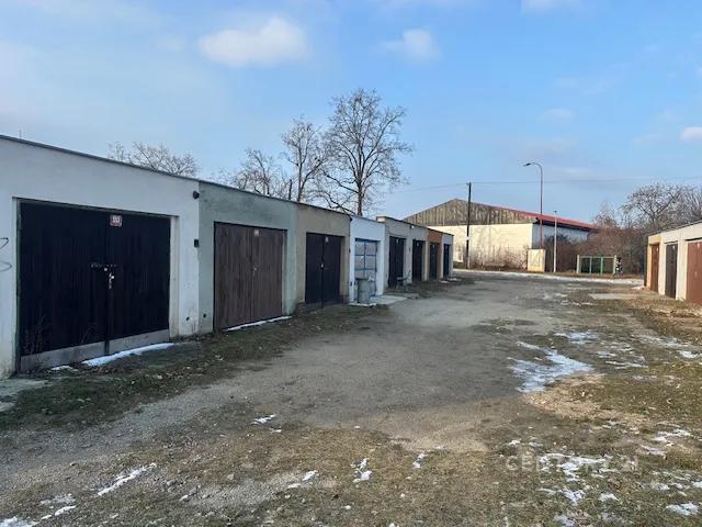 U Hřbitova, Roudnice Nad Labem, Litoměřice 100 00, República Checa