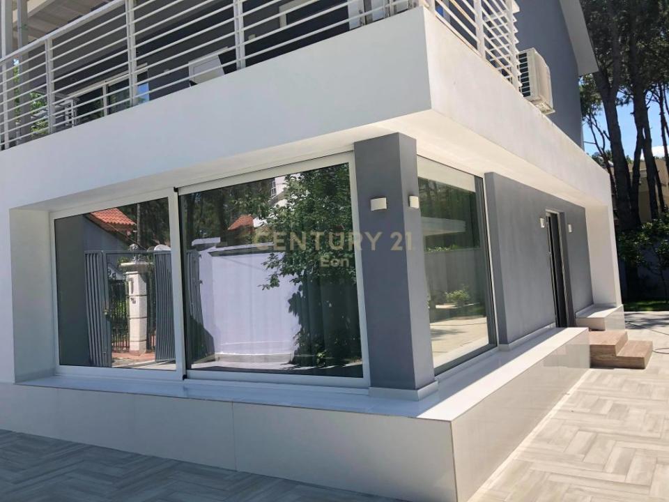 Qerret, Durrës, Albania