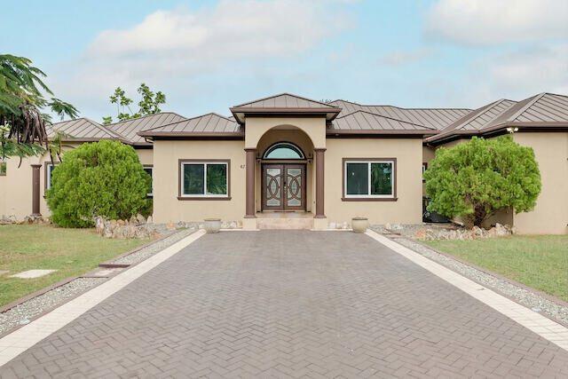 3 BED MIDWAY CLOSE FAMILY HOME, 67, Lower Valley, Grand Cayman, Islas Caimán