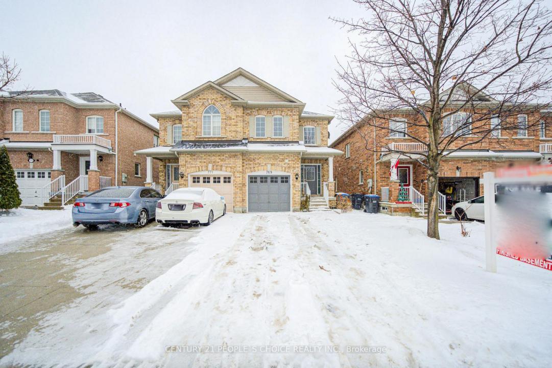 769 FABLE CRESCENT, Mississauga, Ontario L5W 1S1, Canada